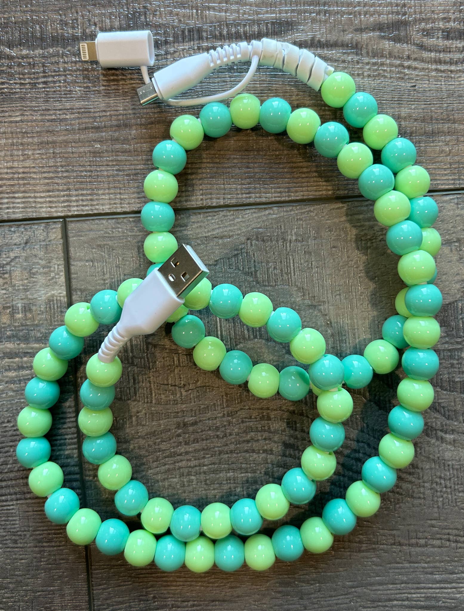 JILLIAN INK LLC - Wholesale Portable Charger - Beaded Phone Charger with Lightning & USB-C Cable18