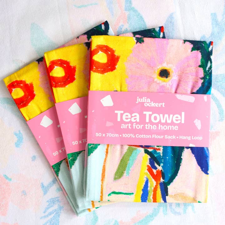 Julia Ockert - Wholesale Tea Towel - Flower Bouquet Tea Towel - Dopamine Decor - Giftable Decor6