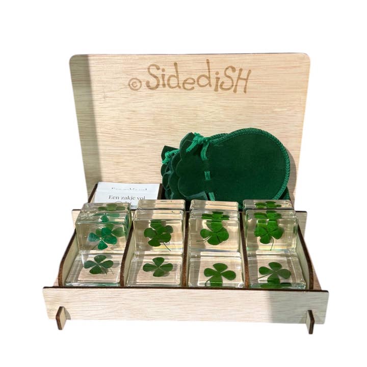 Klaver zakje geluk 12x voor wholesale door Sidedish Cards