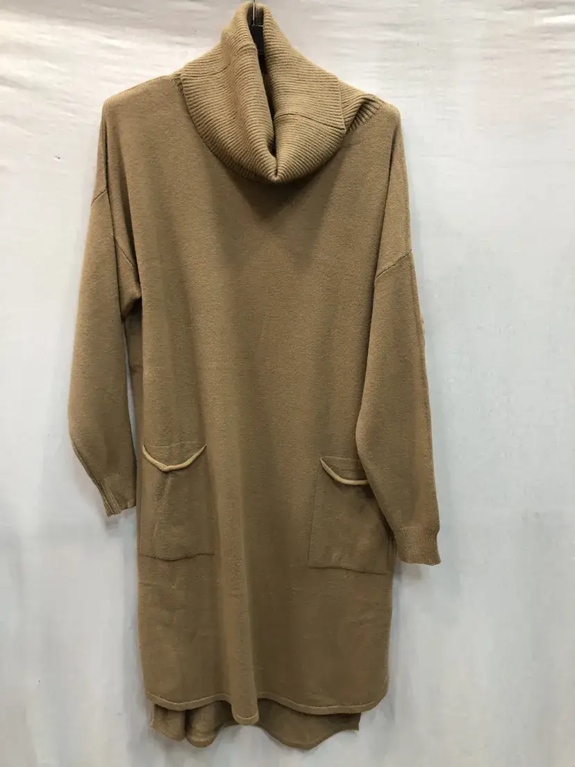 Mimi & Gogo - Wholesale Dress - Women's - Sweater dress with turtleneck sweater @2986_SweaterDressTurtleneckSweater10