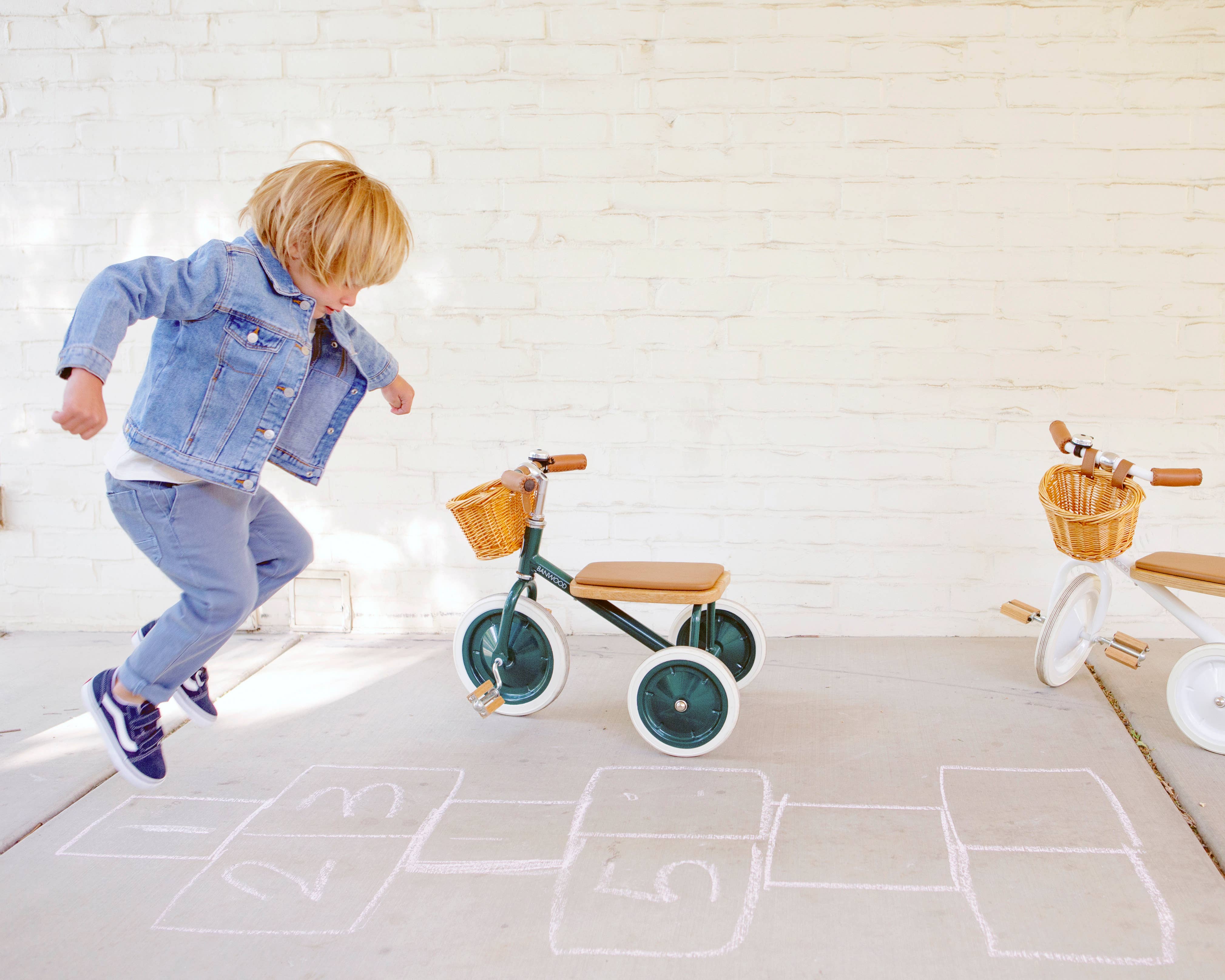 Banwood SL Europe - Wholesale Bike/Scooter - Kids - BANWOOD TRIKE VINTAGE - GREEN8