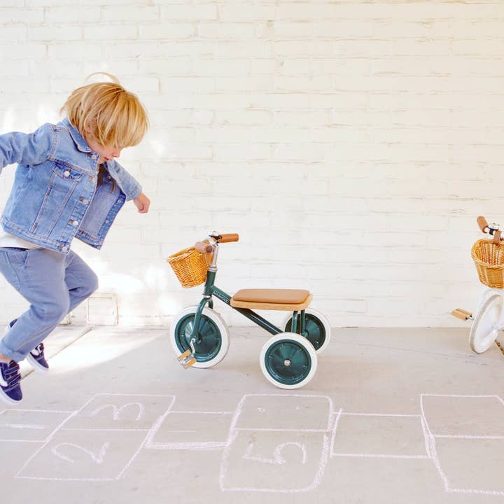 Banwood SL Europe - Wholesale Bike/Scooter - Kids - BANWOOD TRIKE VINTAGE - GREEN8