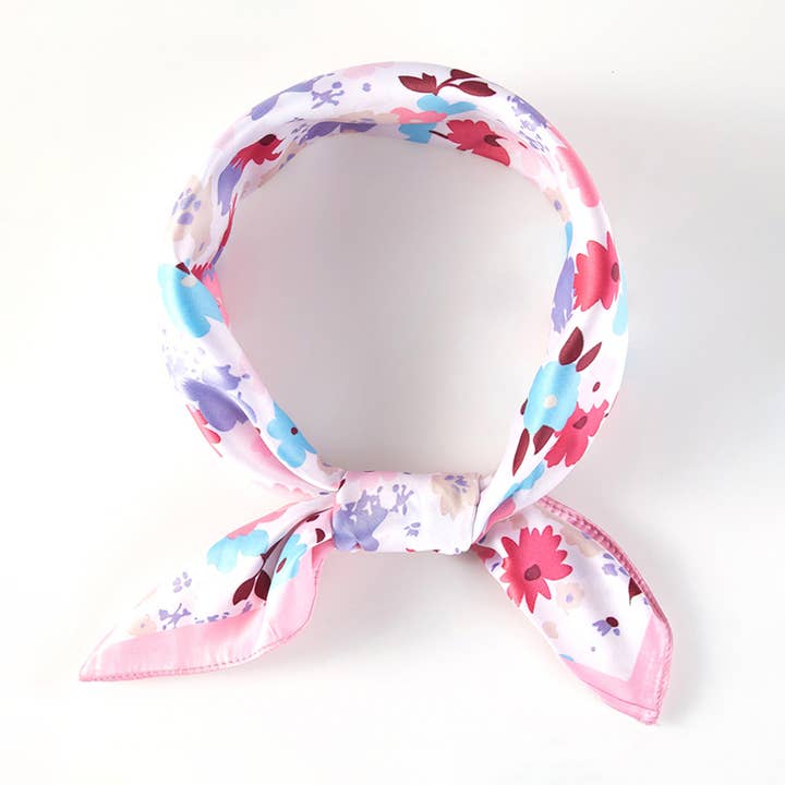 Sensibling Corp. - Vente Écharpe – femme - Foulard carré en satin soyeux imprimé floral prairie pastel6