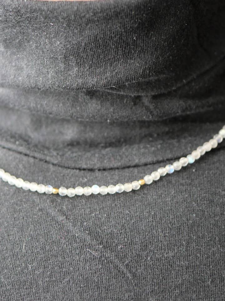 Collana/bracciale 2 in 1 in labradorite mix and match per la vendita all'ingrosso da parte di Atelier Leblanc