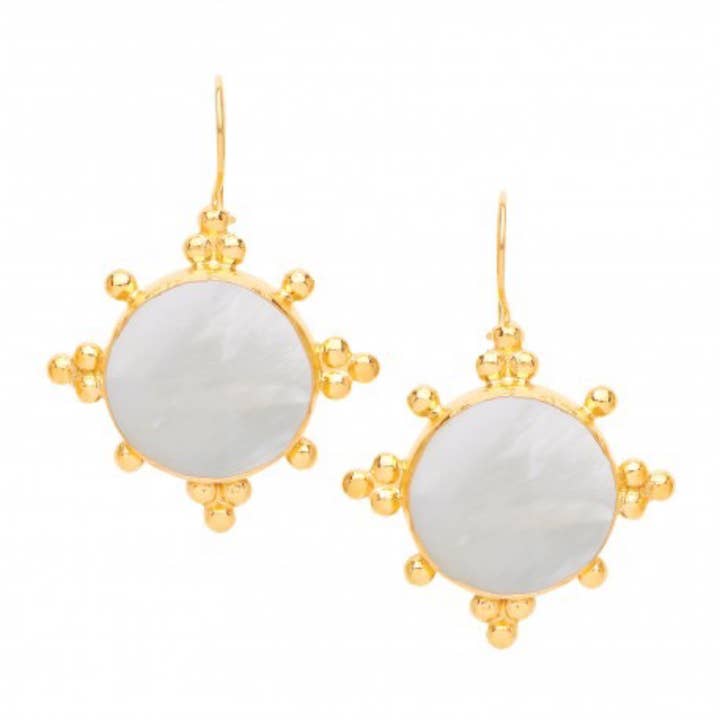 Pendiente Luna Casablanca para venta al por mayor de Kipepeo
