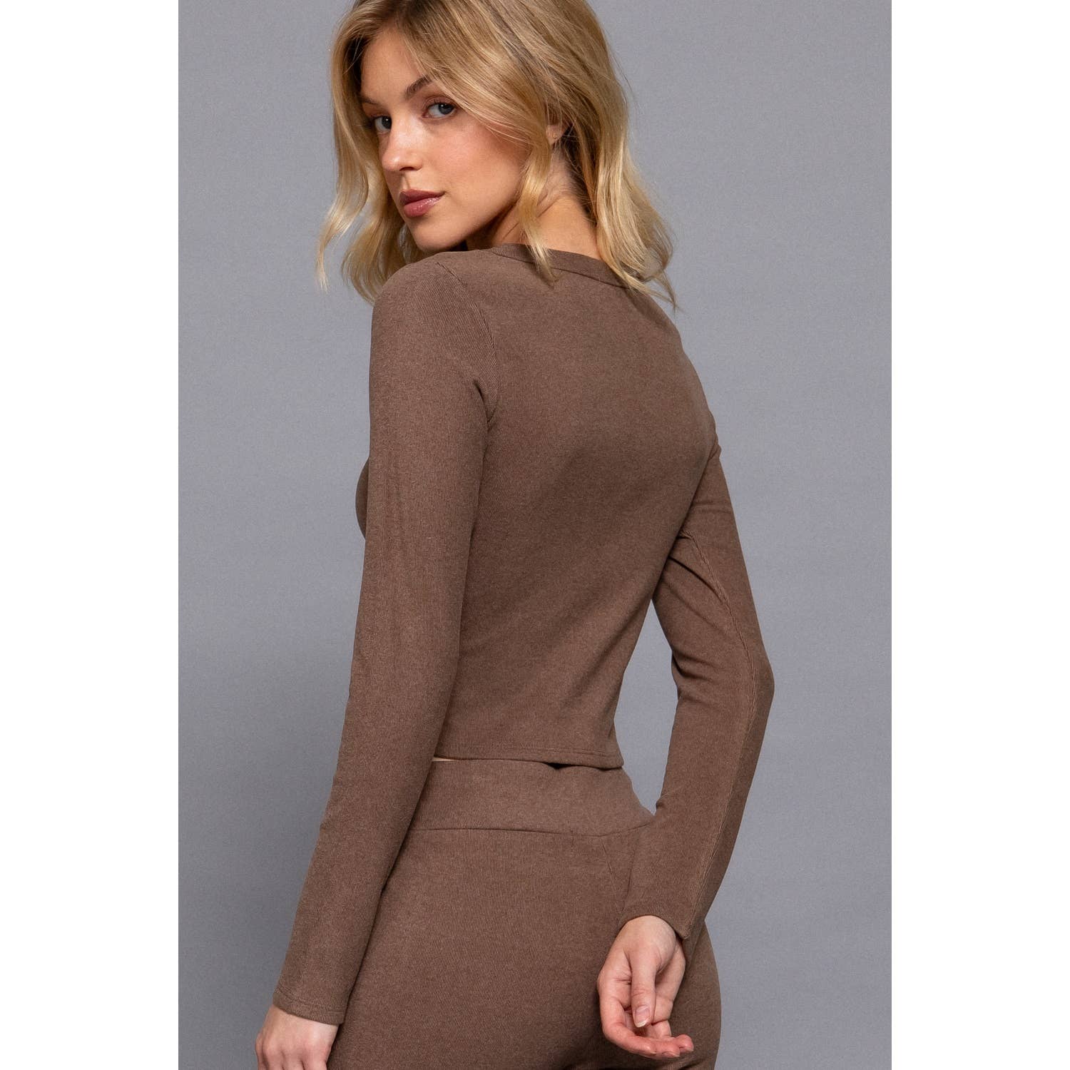 Style Up - Wholesale Lounge Set - Women's - Two Piece Crop Top Flare Pants Set8