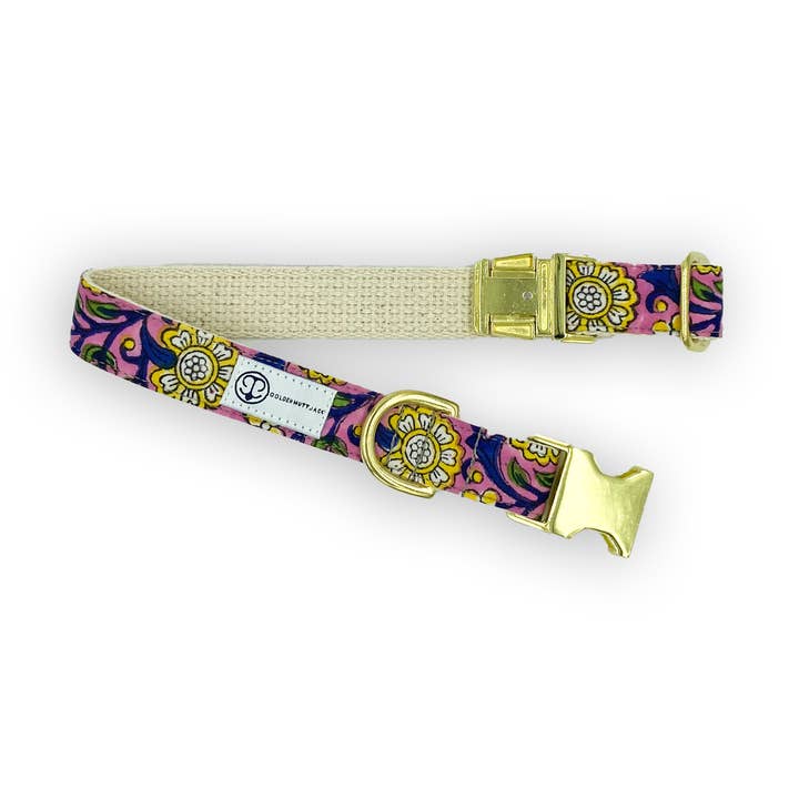 Col standard en tapisserie florale pour la vente par Golden Mutt Jack