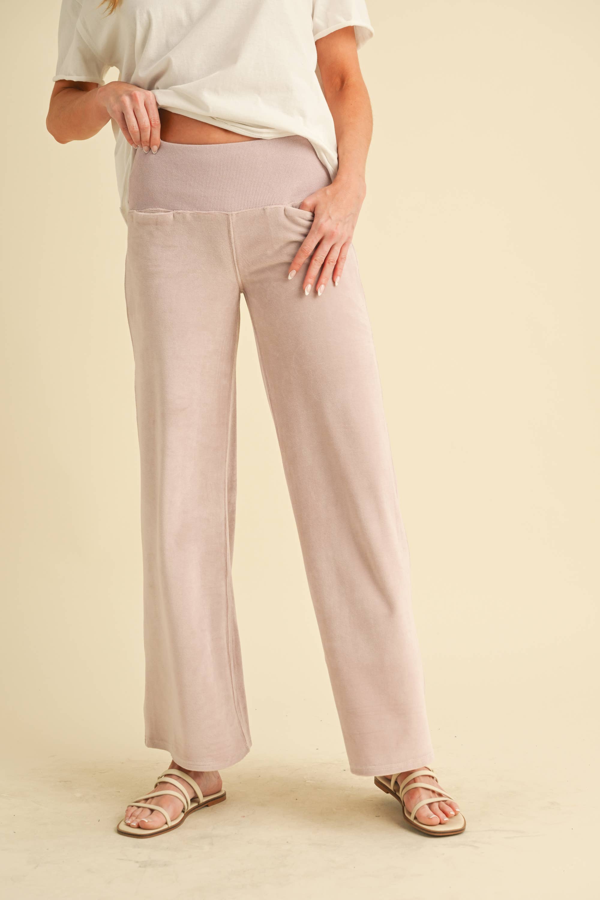 AEMI + CO – wholesale Pants – Women's – 7137FK Gini Pants16