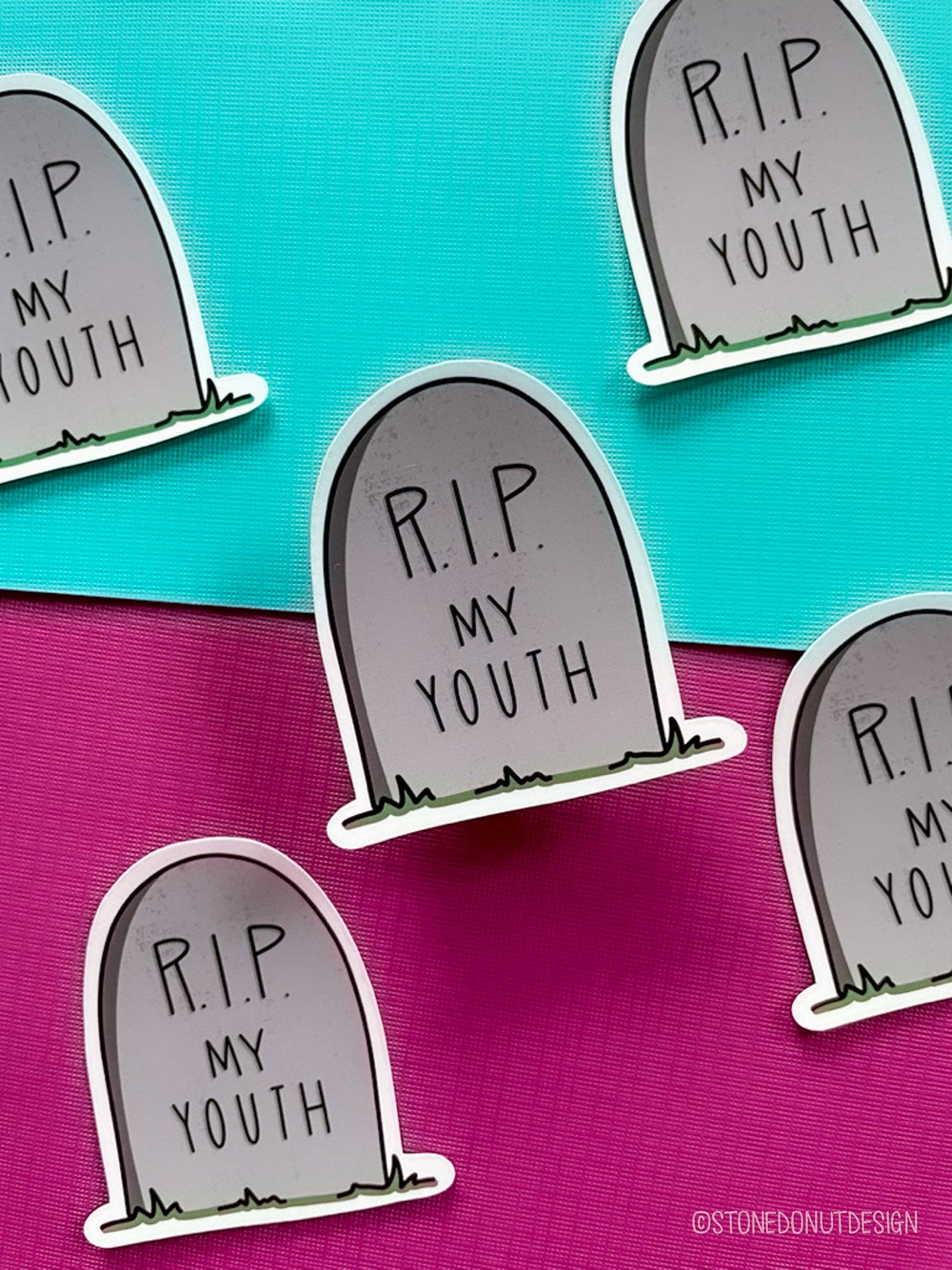 Stone Donut Design, LLC – Großhandel Aufkleber – RIP My Youth Vinylaufkleber2
