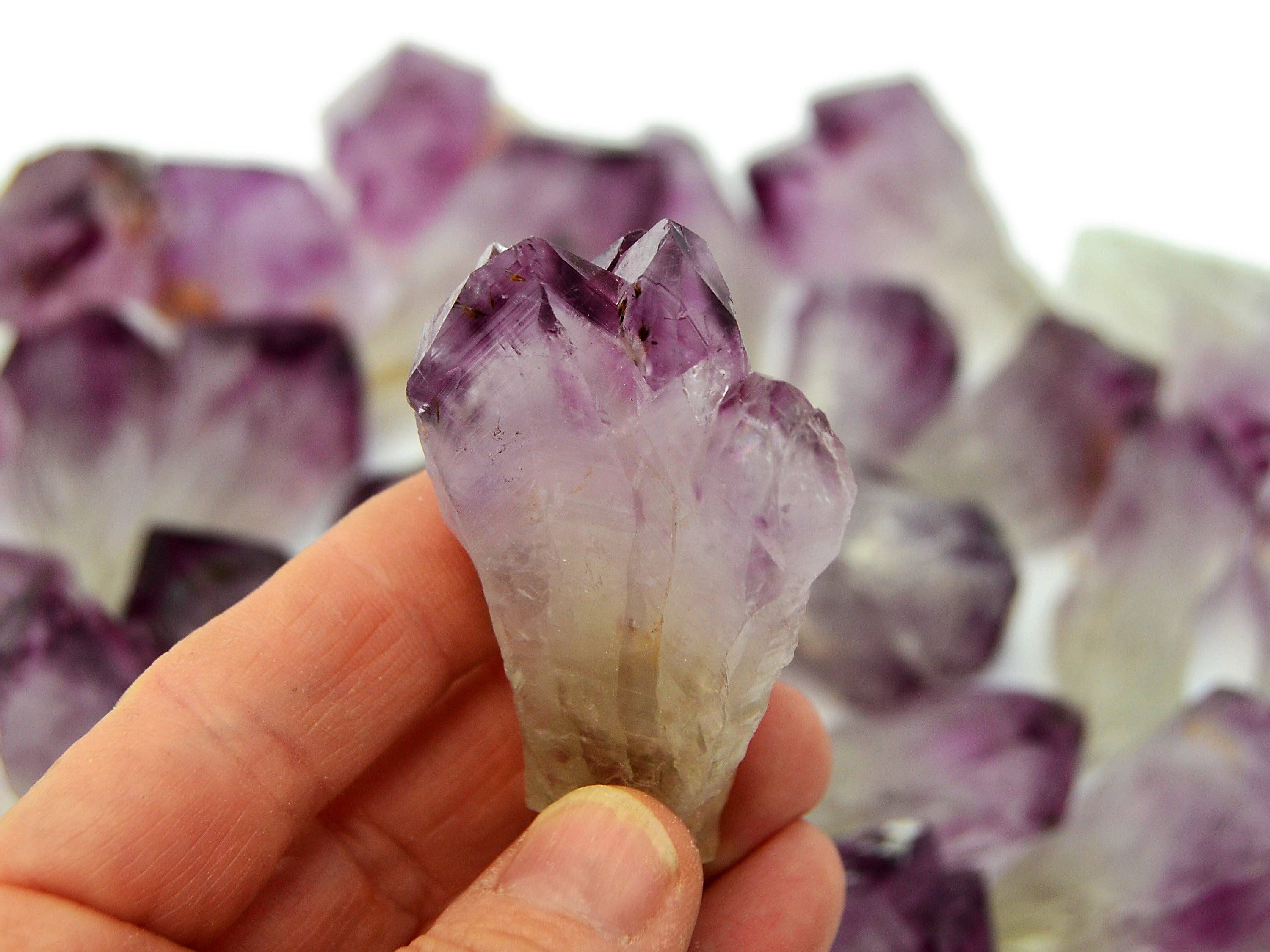 Kaia & Crystals - Wholesale Spirituele steen/kristal - Natuurzuivere ruwe amethistpunt (50 mm - 70 mm)9