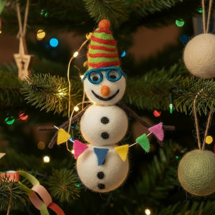 Handgefertigte Filz-Benedikt der Schneemann Arktische Hängedekoration für den Großhandel von Felt So Good