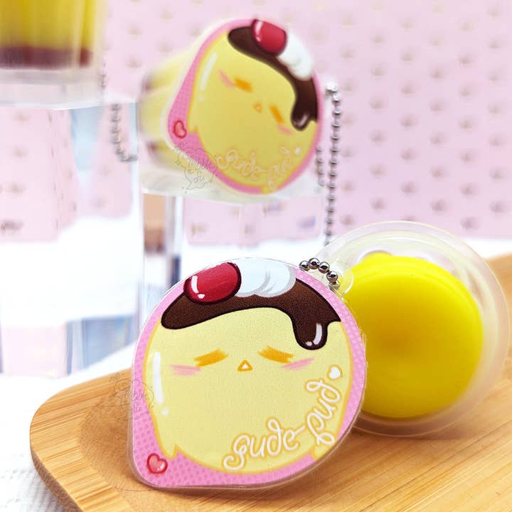 Gudetama | Gude-Pud | Breloque pour pudding pour la vente par squibblefu