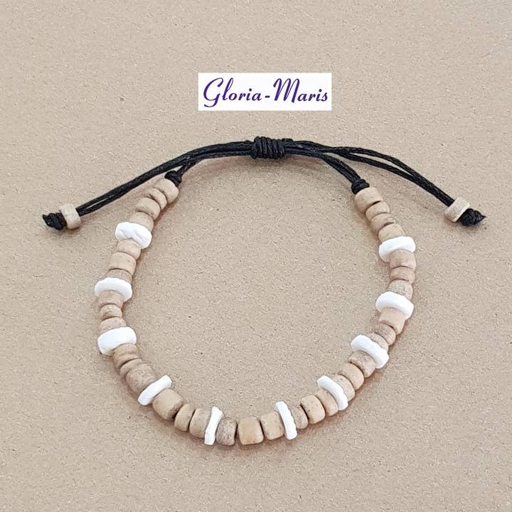 Bracelet surfer en perles naturelles de 6 mm Gloria-Maris SB-2022 pour la vente par Gloria-Maris