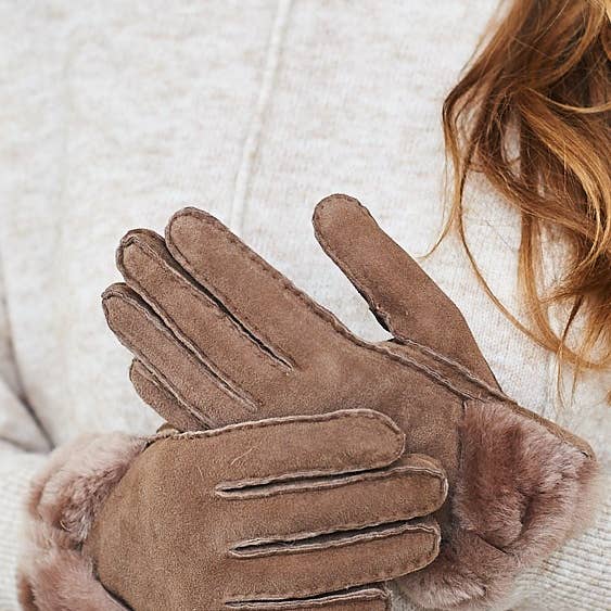 Owen Barry Ltd – Großhandel Handschuhe – Damen – Damenhandschuhe aus Lammfell | Handgenähte Handschuhe | Bogenhandschuhe