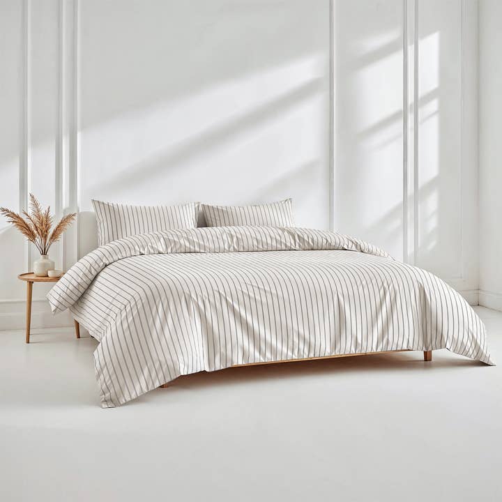 Luxe Australian Sateen Bedding Bundle for wholesale by Italic