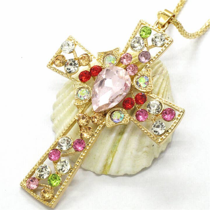 Collier croix multi-pierres de créateur pour la vente par Sassy Jewelry Collection