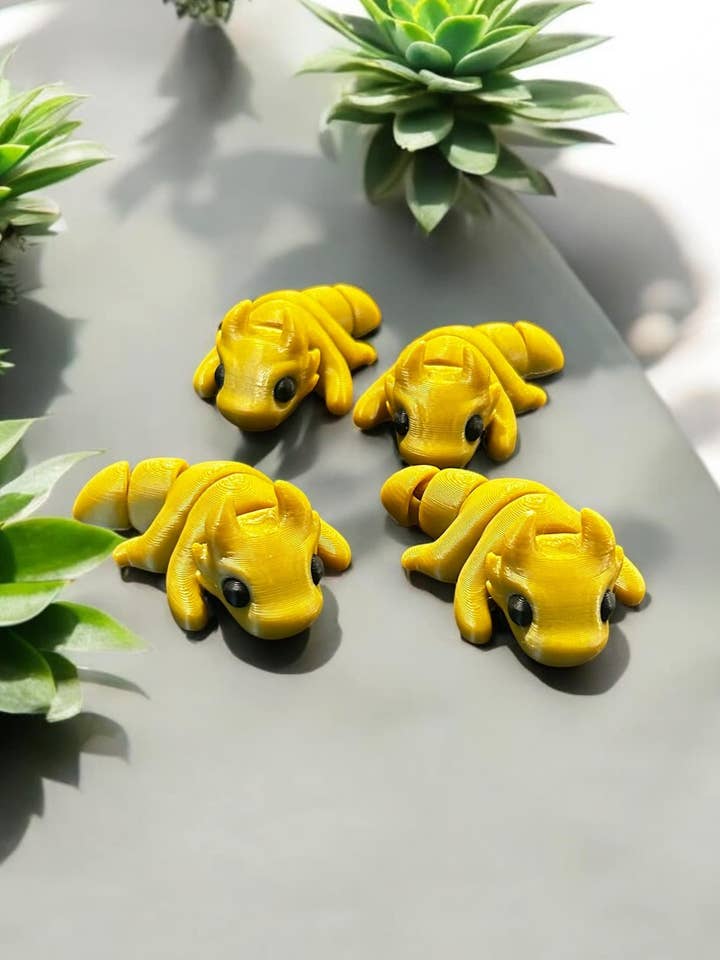 Mini Gouden Draak fidget figuurtjes 3D-geprint voor wholesale door 3D in Paradise