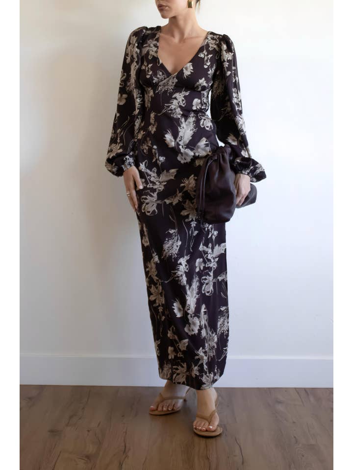 ACOA COLLECTION - Wholesale Dress - Women's - LACE UP BACK MIDI DRESS WITH SLIT1