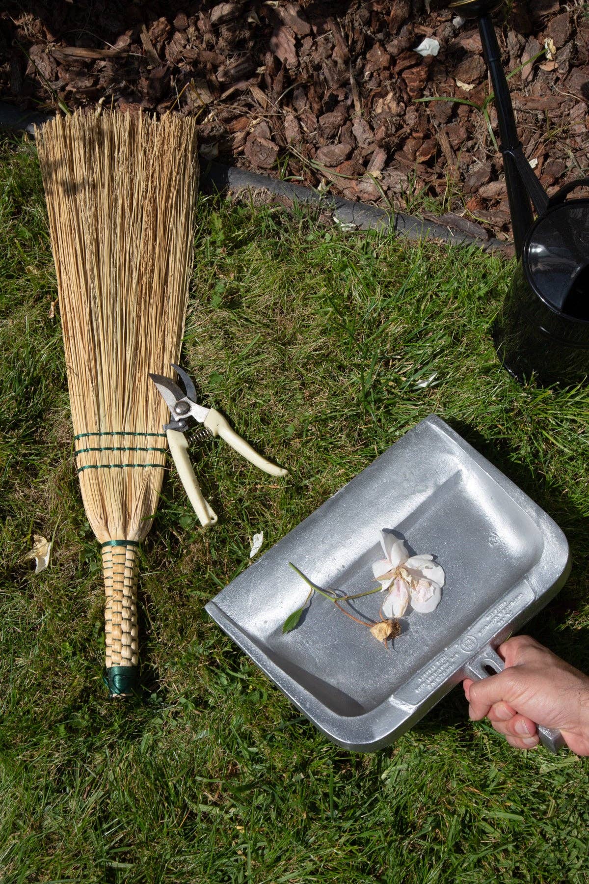 Puebco - Wholesale Broom - HAND BROOM - BEIGE1