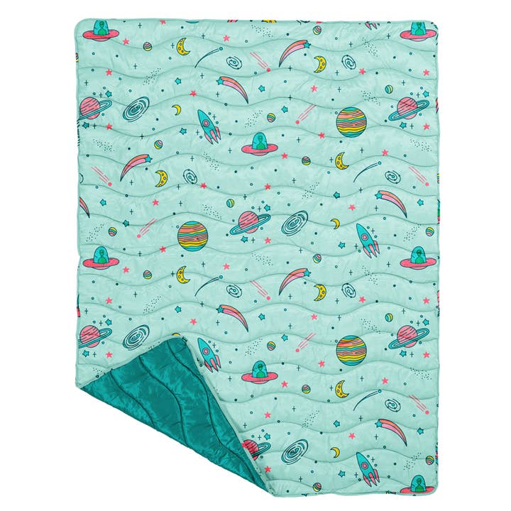 Talking Out of Turn - Wholesale Decoratiedeken - Puffy deken met opvallende prints en kleuren3