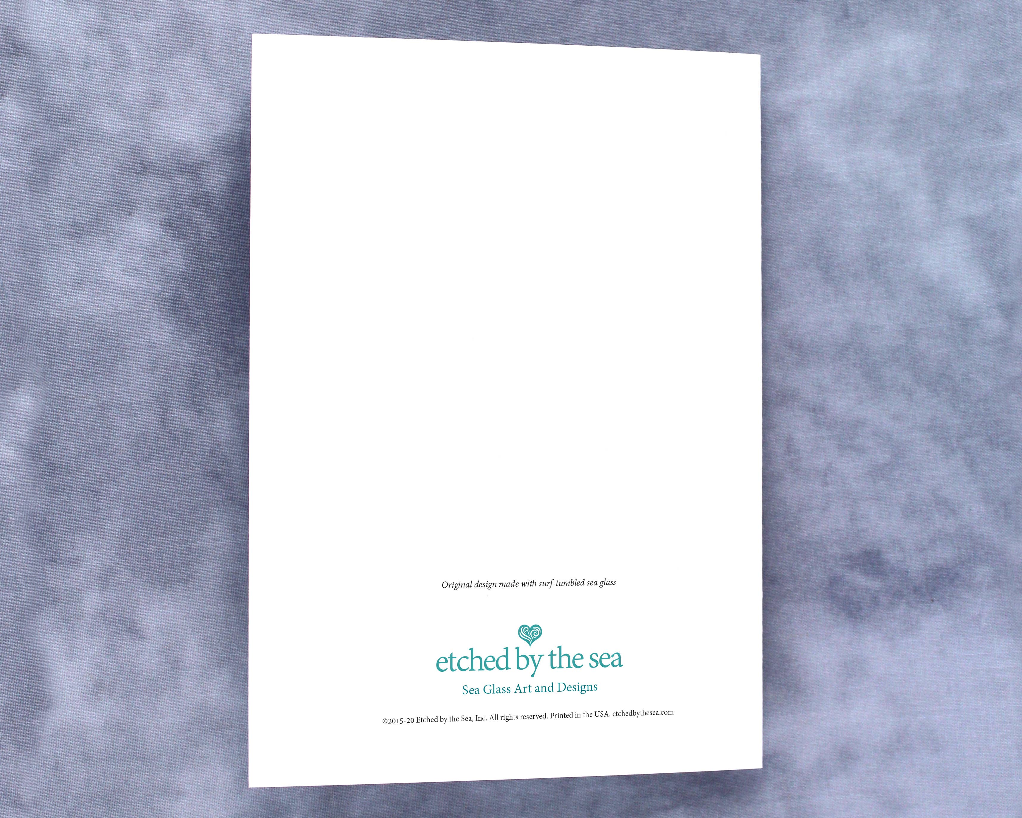 Beachcombing / Etched by the Sea - Vente Carte de condoléances - Carte Sea Glass Wave « La paix vient quand nos cœurs sont ouverts »3