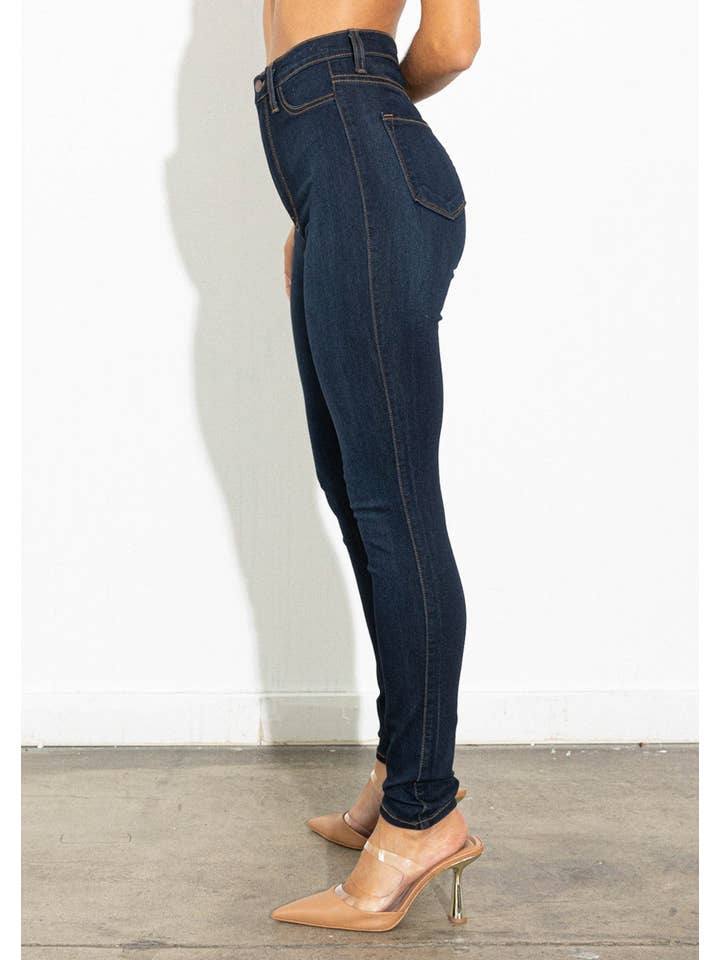 Vibrant M.i.U - Wholesale Jeans - Women's - SKINNY 31 - Always Silky Smooth1