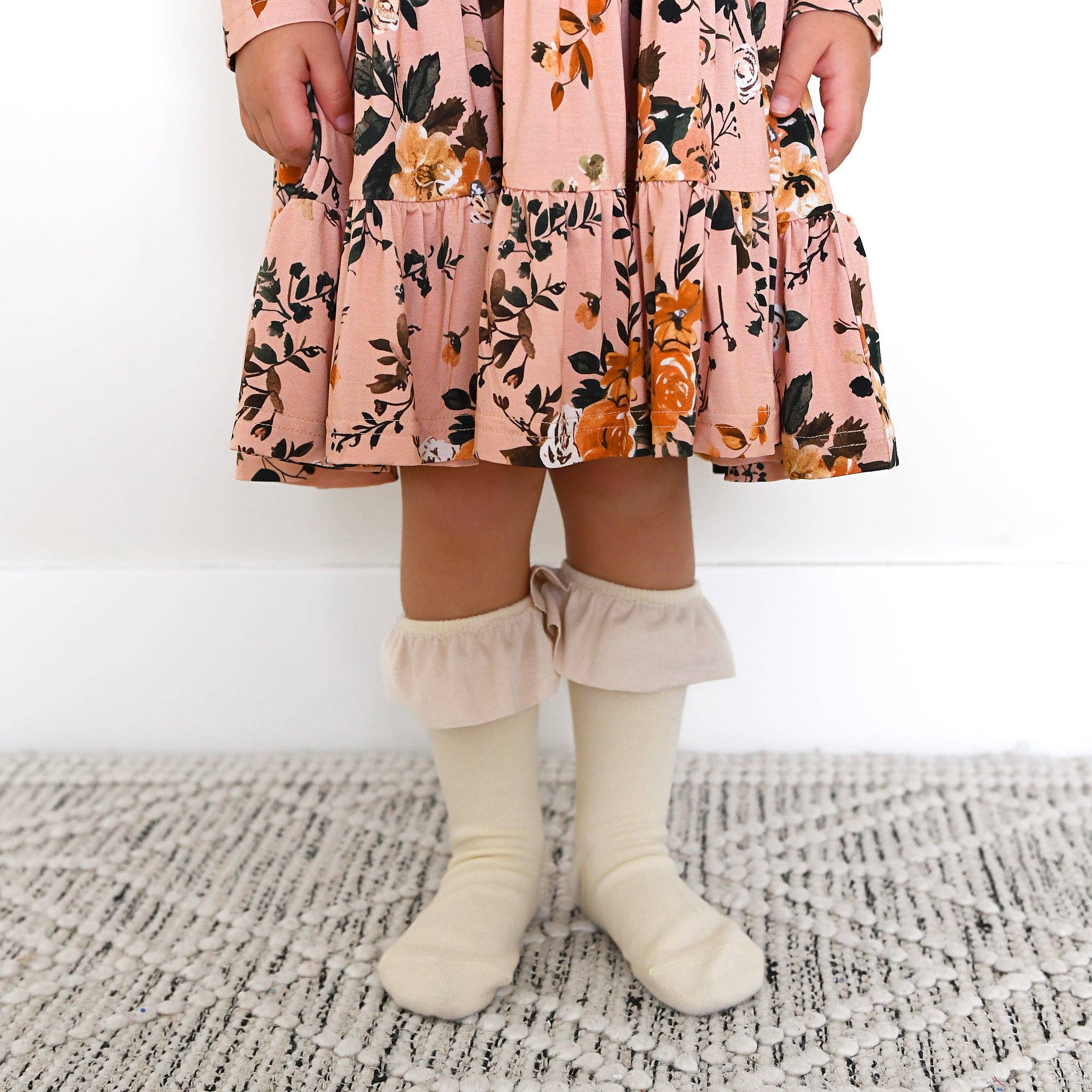 Gigi and Max – Vestido - Crianças por atacado – Vestido Flora Rosa Claro SWING de Bambu Floral em Camadas11