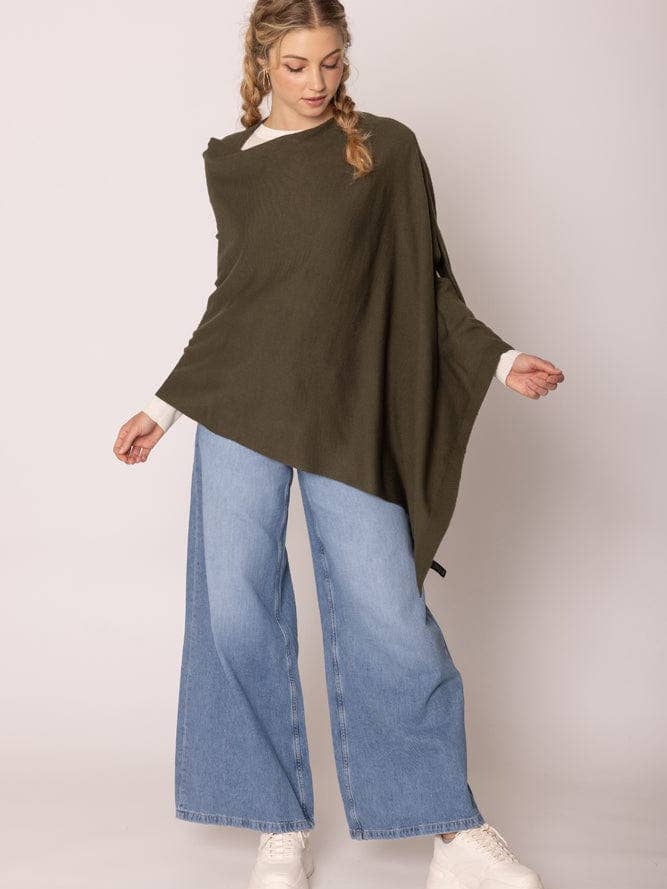 MiMi Wholesale - Wholesale Poncho - Women's - CCP320056 Juney Soft Classic Knit Poncho Ruana5