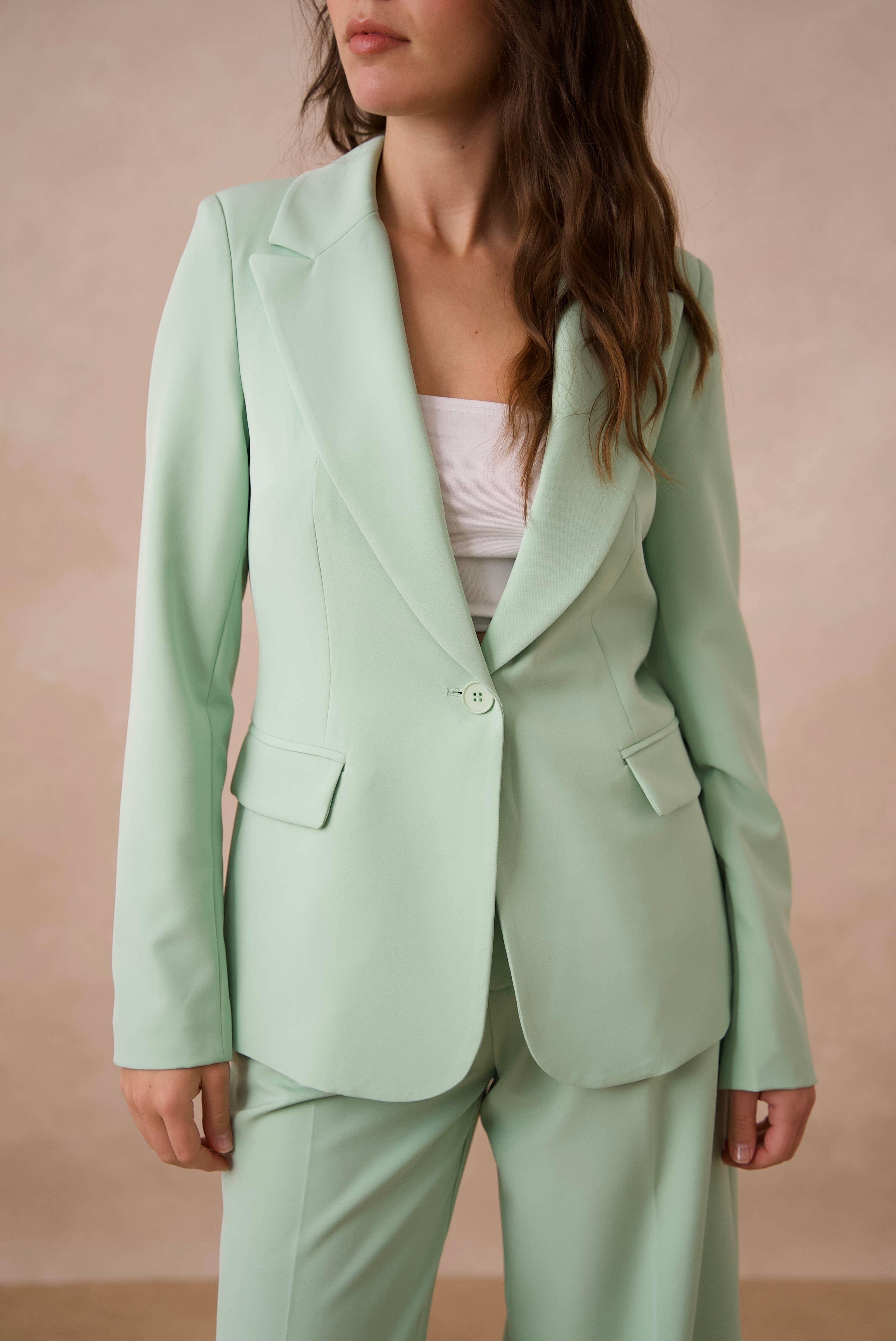 Attentif Paris - Wholesale Suit Jacket - Women's - [Timeless] Fitted single-button plain jacket13