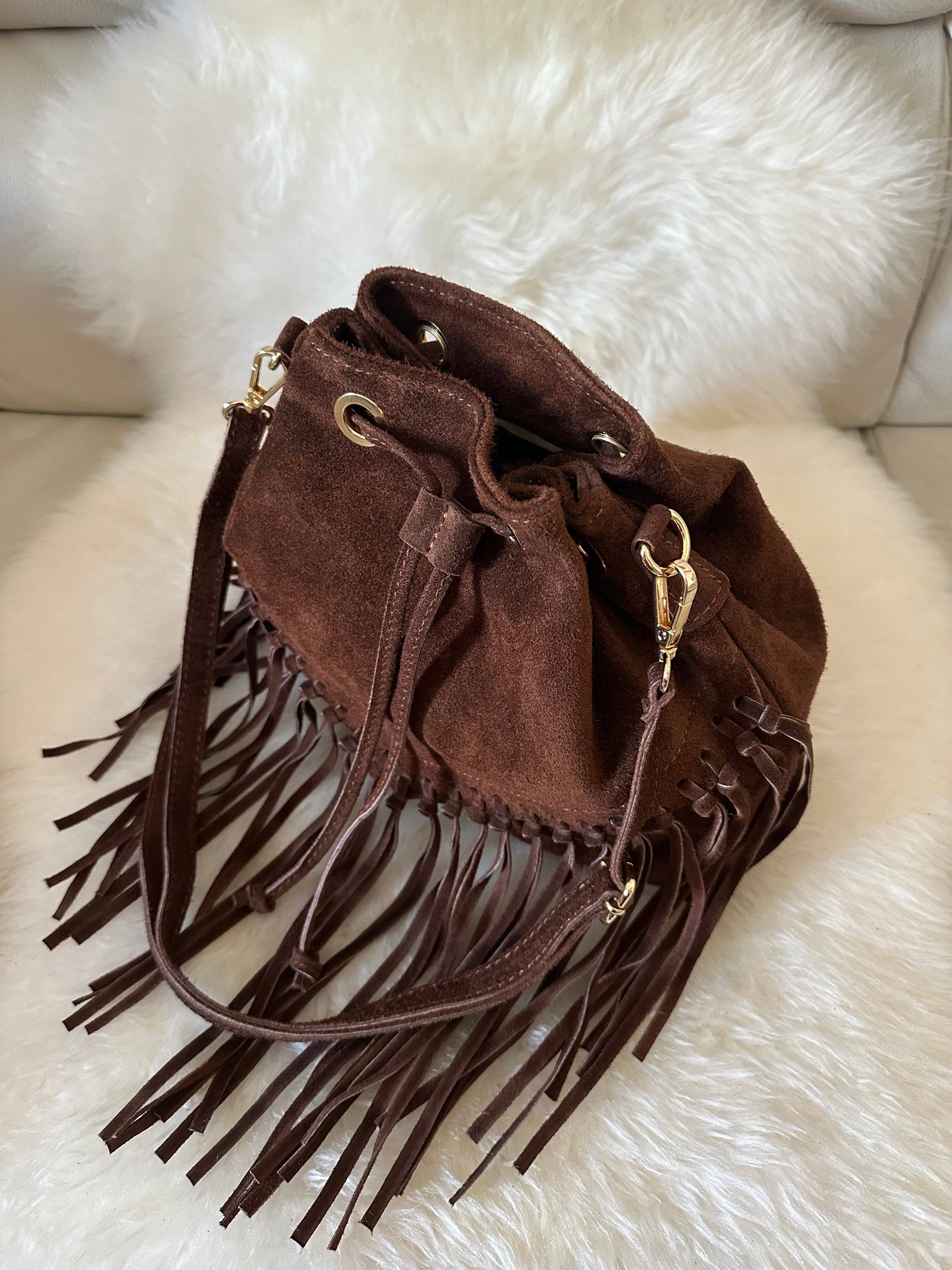 Zhade - Wholesale Shoulder Bag - Women's - SUEDE BUCKET - fringes3