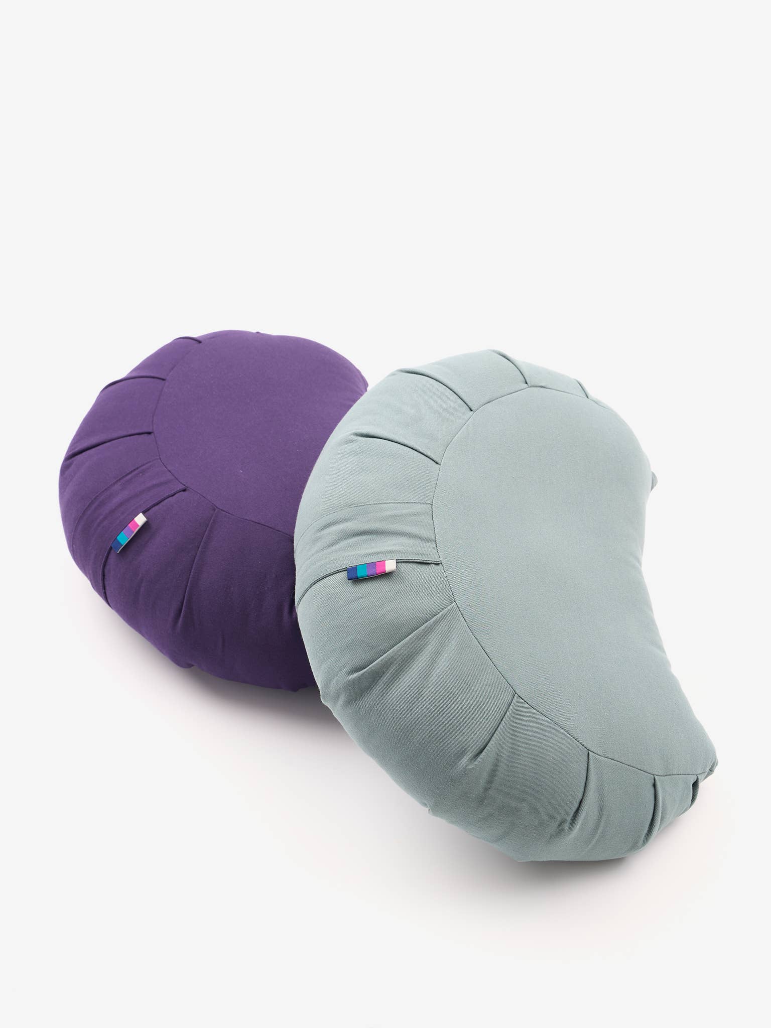 Yogamatters – wholesale Meditation supplies – Yogamatters Organic Cotton Crescent Meditation Cushion 4