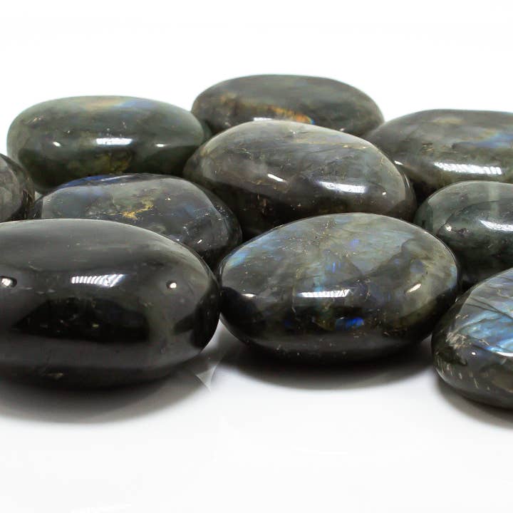 Quasar Gems USA - Wholesale Spiritual Stone/Crystal - Labradorite Gallets Palm Stone 1kg/2lbs3