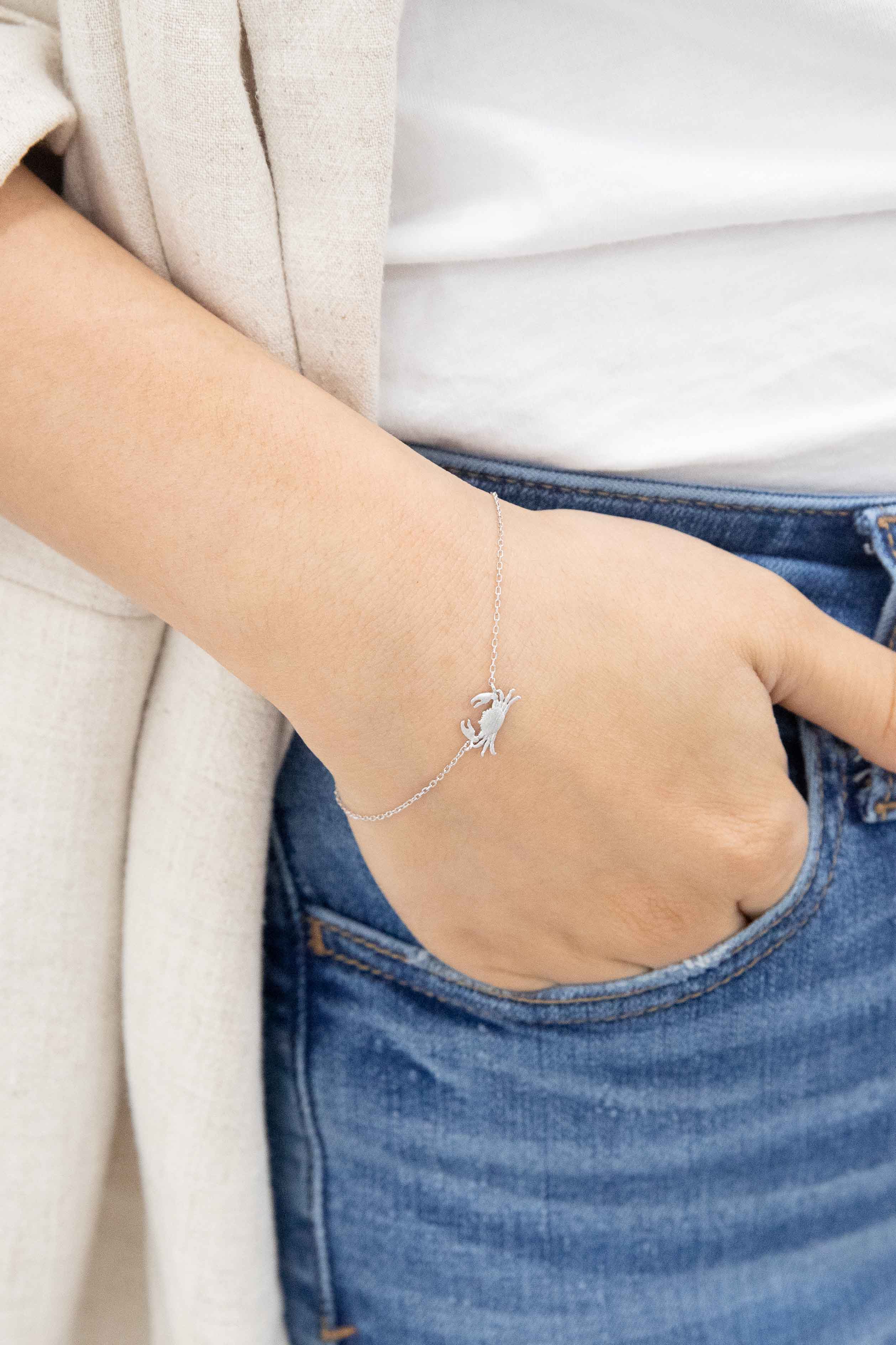 Lovoda - Wholesale Charm/Dangle Bracelet - Maryland Crab Bracelet (18K & 24K Gold)9