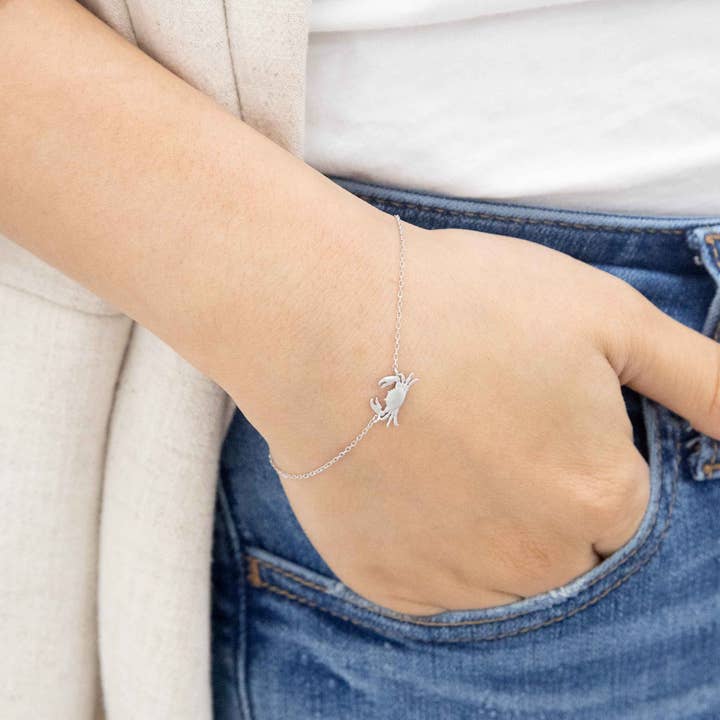 Lovoda - Wholesale Charm/Dangle Bracelet - Maryland Crab Bracelet (18K & 24K Gold)9