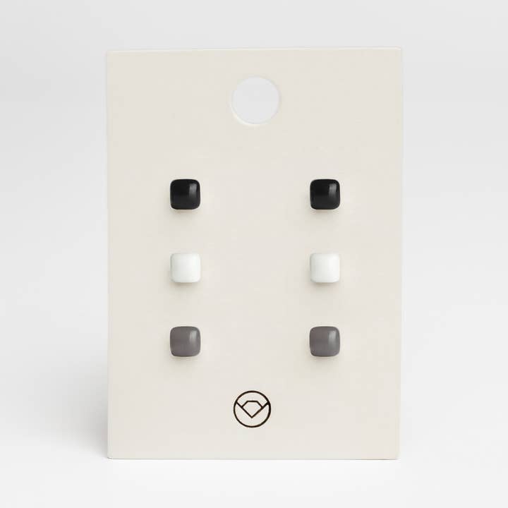 Set van 3 oorbellen/onyx zwart • sneeuwwit • grafietgrijs voor wholesale door ALEXASCHA