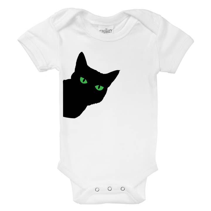 Spunky Stork – wholesale T-shirt med screentryck – Barn – Svart katt gröna ögon spökig Halloween barn barn skjorta
