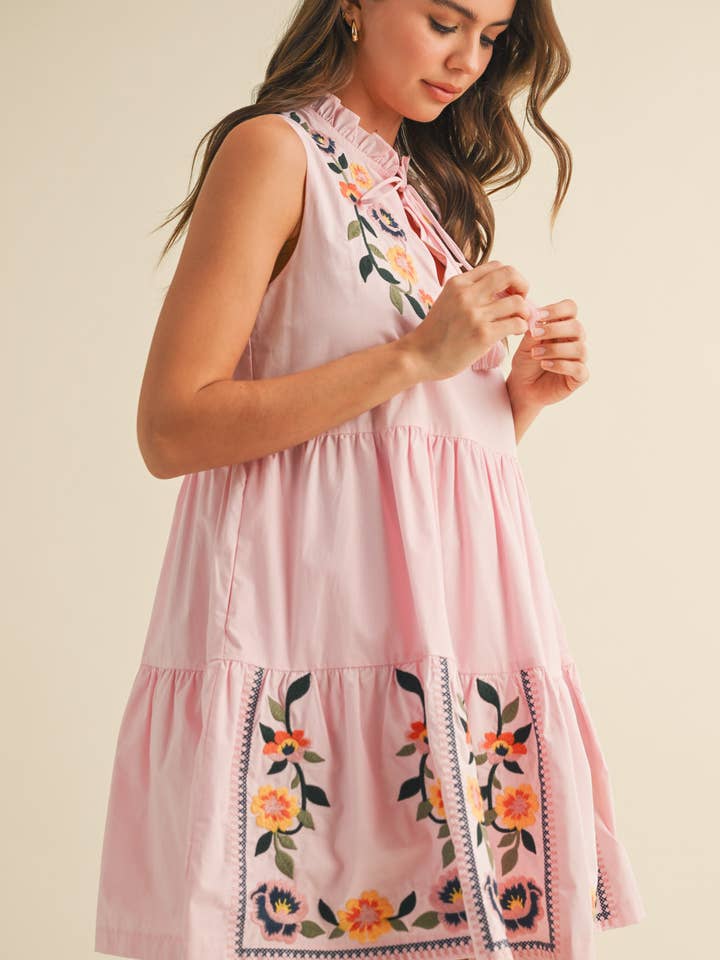 &MERCI - Wholesale Dress - Women's - FLORAL EMBROIDERY TIERED MINI DRESS MDR384129