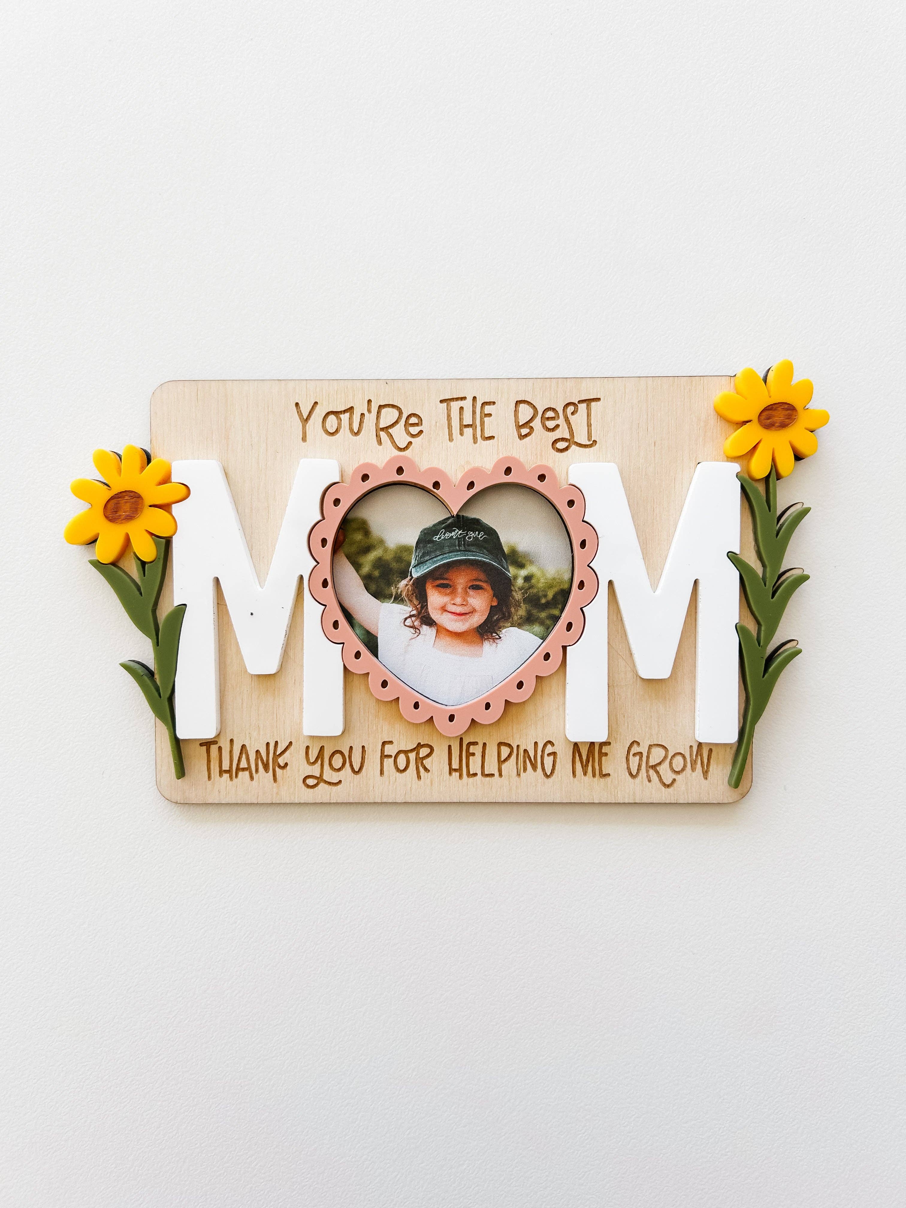 Goldie Letter Company – wholesale Picture frame – MOM Photo Magnet1