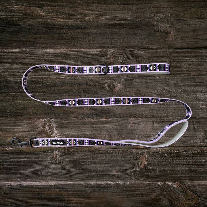 Double Handle Wolfpack Leash for wholesale by Tails and Trails