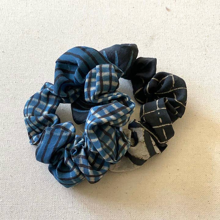 Ichcha - Wholesale Scrunchie - Women's - Scrunchies | Cotton Silk Hand Dyed + Block Print (set of 2)9