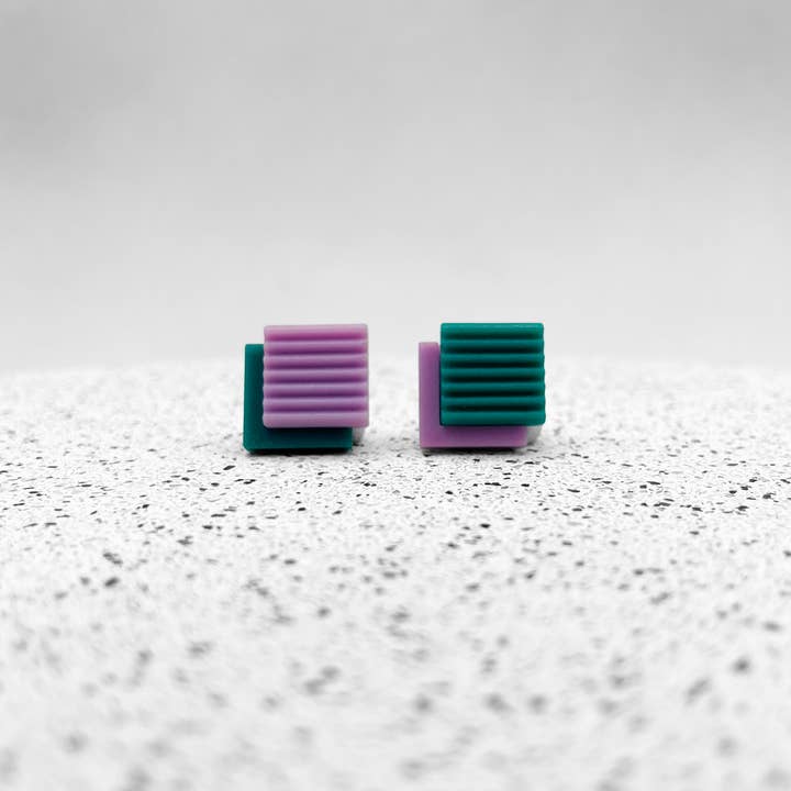 Vierkante noppen die niet bij elkaar passen voor wholesale door Sarah Joy Jewellery