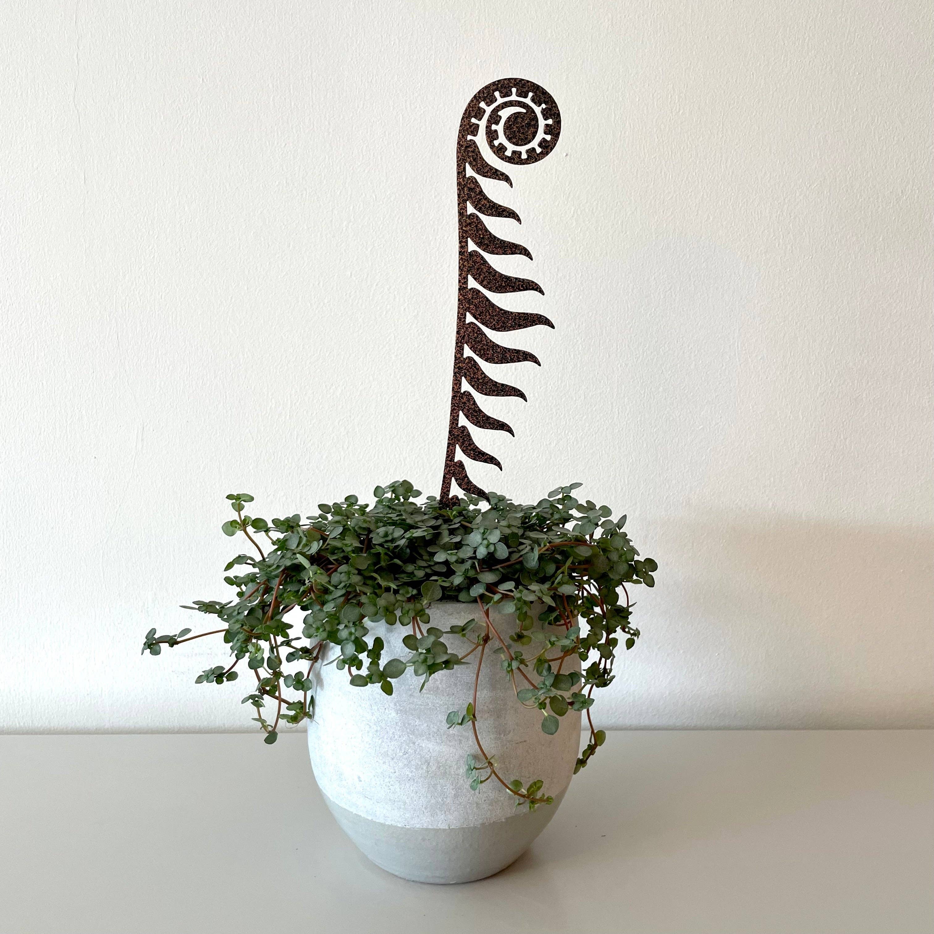 Bronze Pot Stems - Fern for wholesale on Faire1