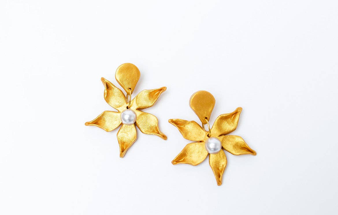 Hidden Truth Jewelry - Wholesale Dangle Earrings - Stargazer Lily & Pearl Dangles2