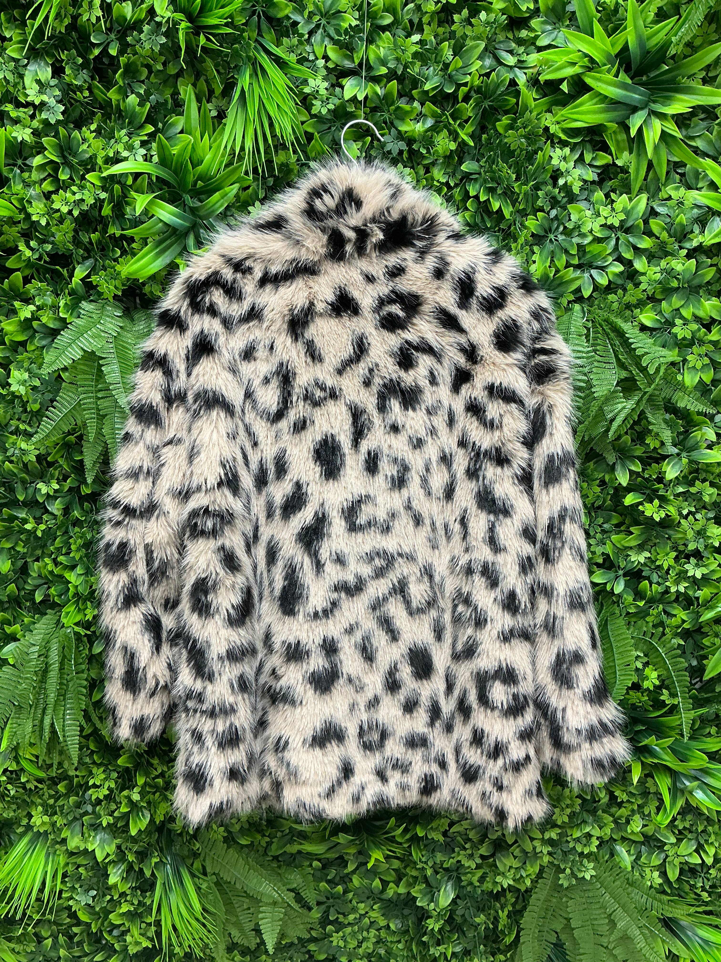 brown WOMEN'S FUR for wholesale on Faire1