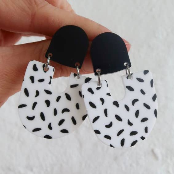 The Moops Black / White Spot for wholesale by Pink Nade