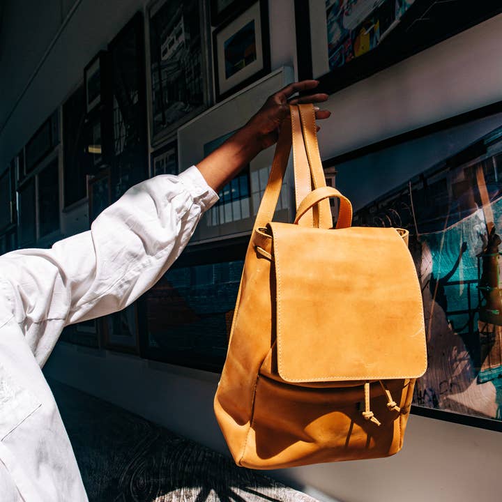 Enku Leather Backpack for wholesale by UnoEth