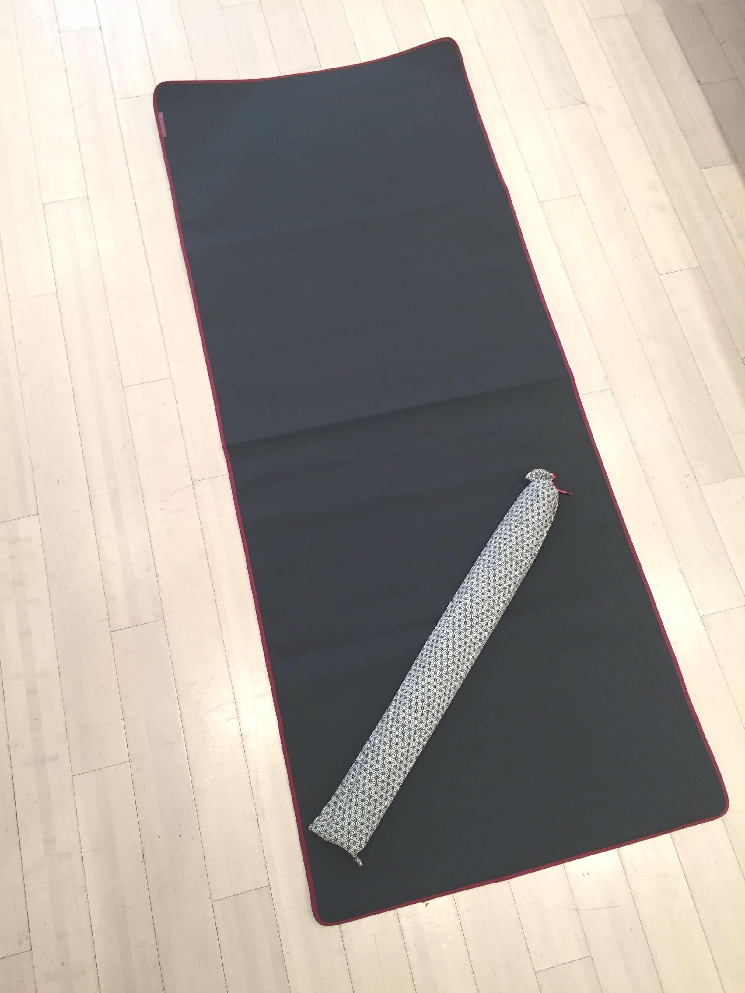 Shungite.fr - Wholesale Yoga Mat - SHUNGITEX® FABRIC MAT2