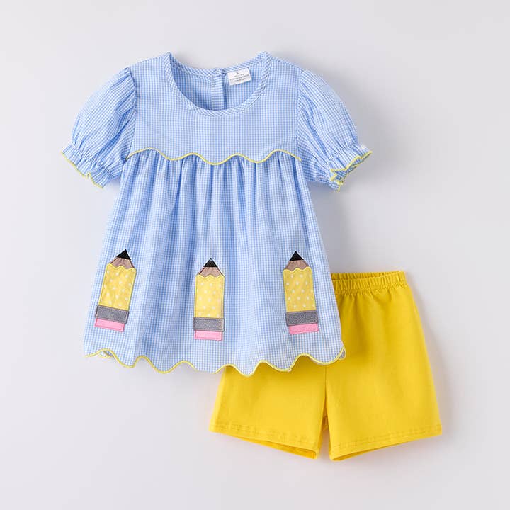Conjunto corto con aplicación de lápiz para niñas en amarillo y azul para la vuelta al cole para venta al por mayor de Auraquise