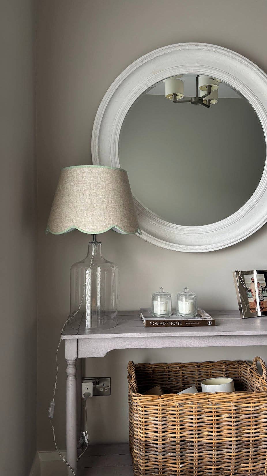 LNH EDIT - Wholesale Lamp Shade - Scallop linen green trim Lampshade1