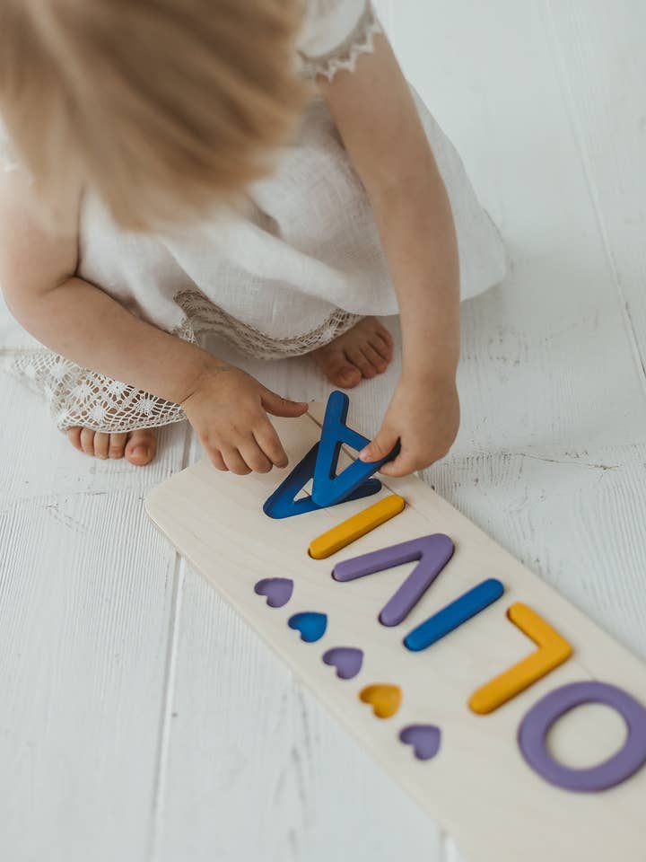 Puzzle de madeira com nome e corações, brinquedo personalizado por atacado de Woodinout